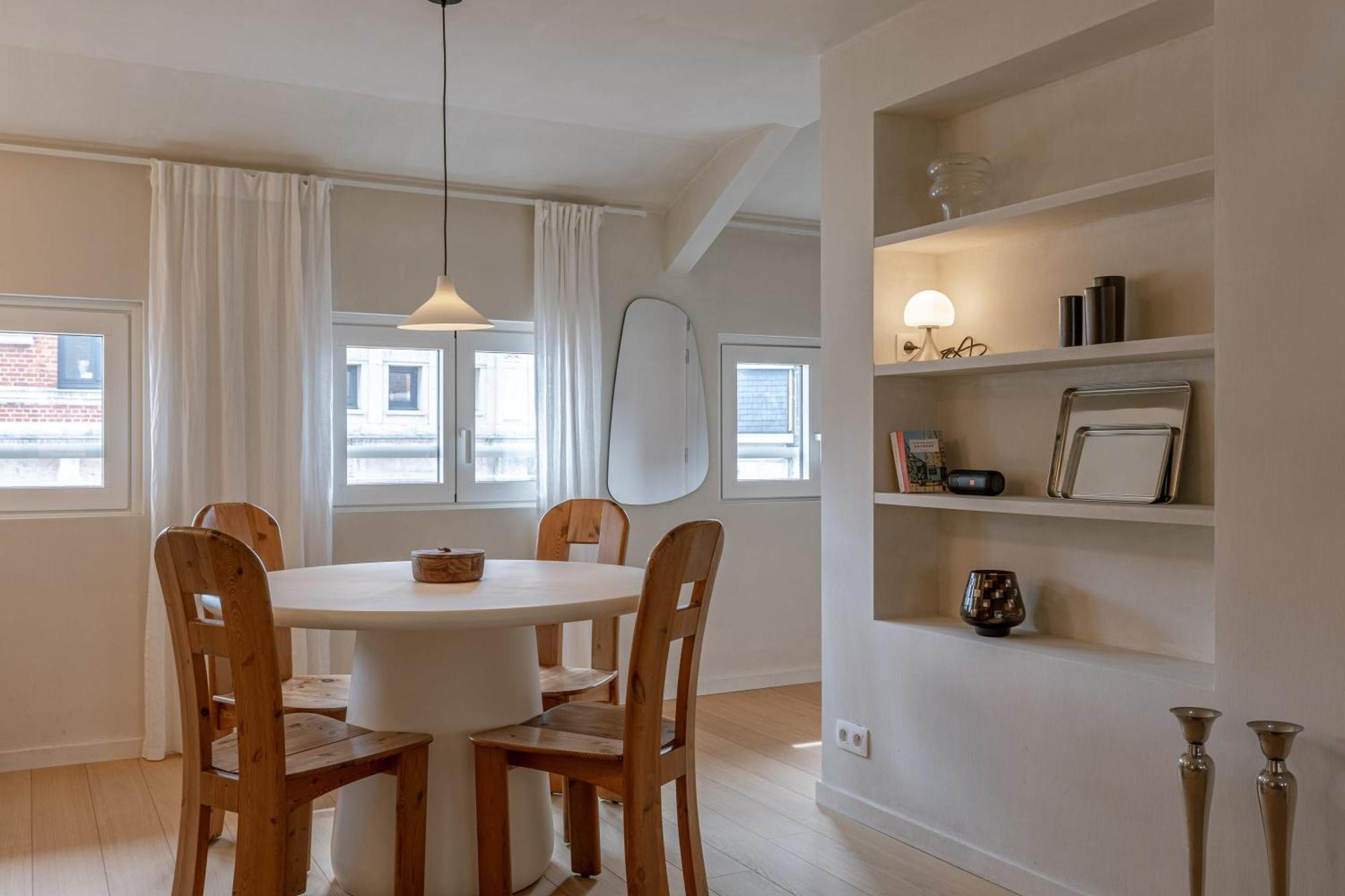 Huswell - Urban Getaway For Two In The Heart Of Antwerp Apartment ภายนอก รูปภาพ