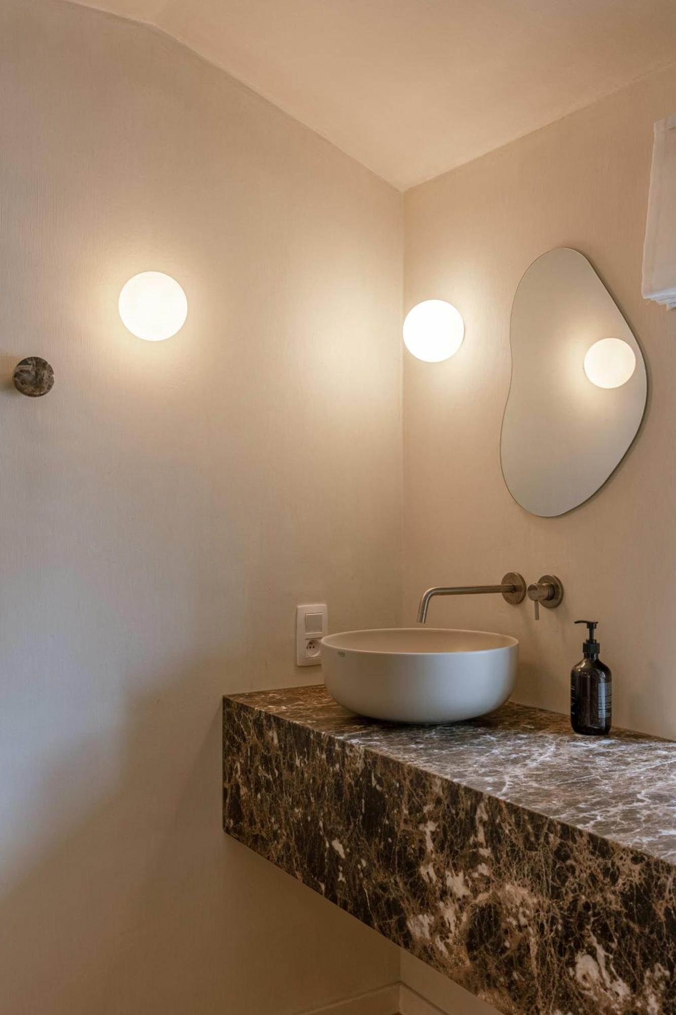 Huswell - Urban Getaway For Two In The Heart Of Antwerp Apartment ภายนอก รูปภาพ