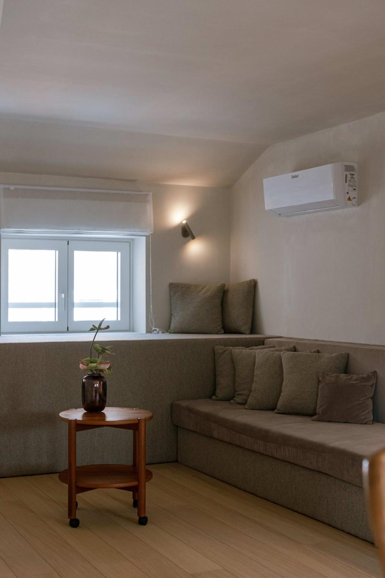 Huswell - Urban Getaway For Two In The Heart Of Antwerp Apartment ภายนอก รูปภาพ